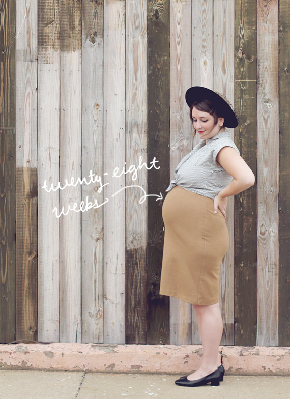 maternity photos at 28 weeks