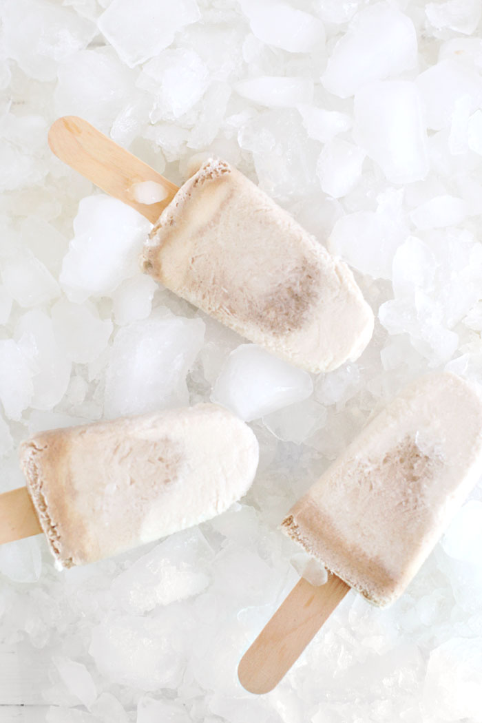 A root beer float + popsicle + booze! The Boozy Root Beer Floatsicle